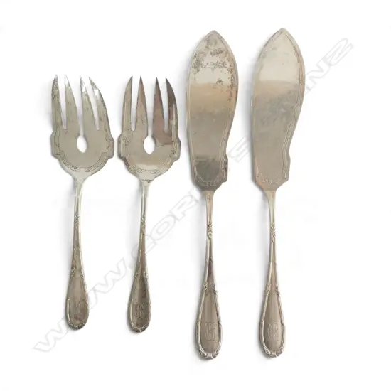 2 .800 GERMAN SILVER FISH SETS 401gms