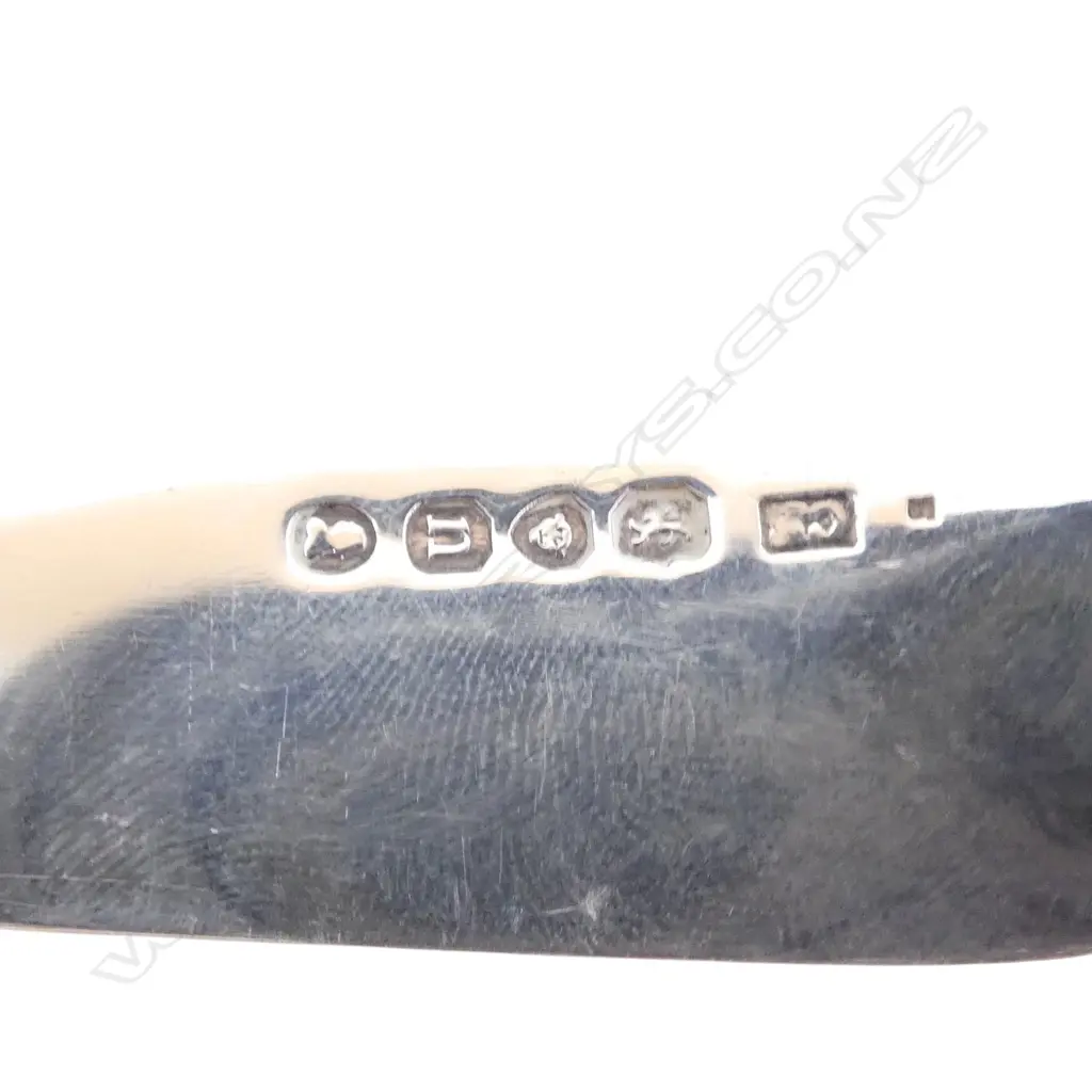 GEORGIAN STG SILVER LADLE, LONDON 1828, 214gms Image 1++