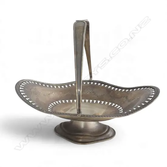 STG SILVER FOOTED BASKET, BIRMINGHAM 1920, 591gms