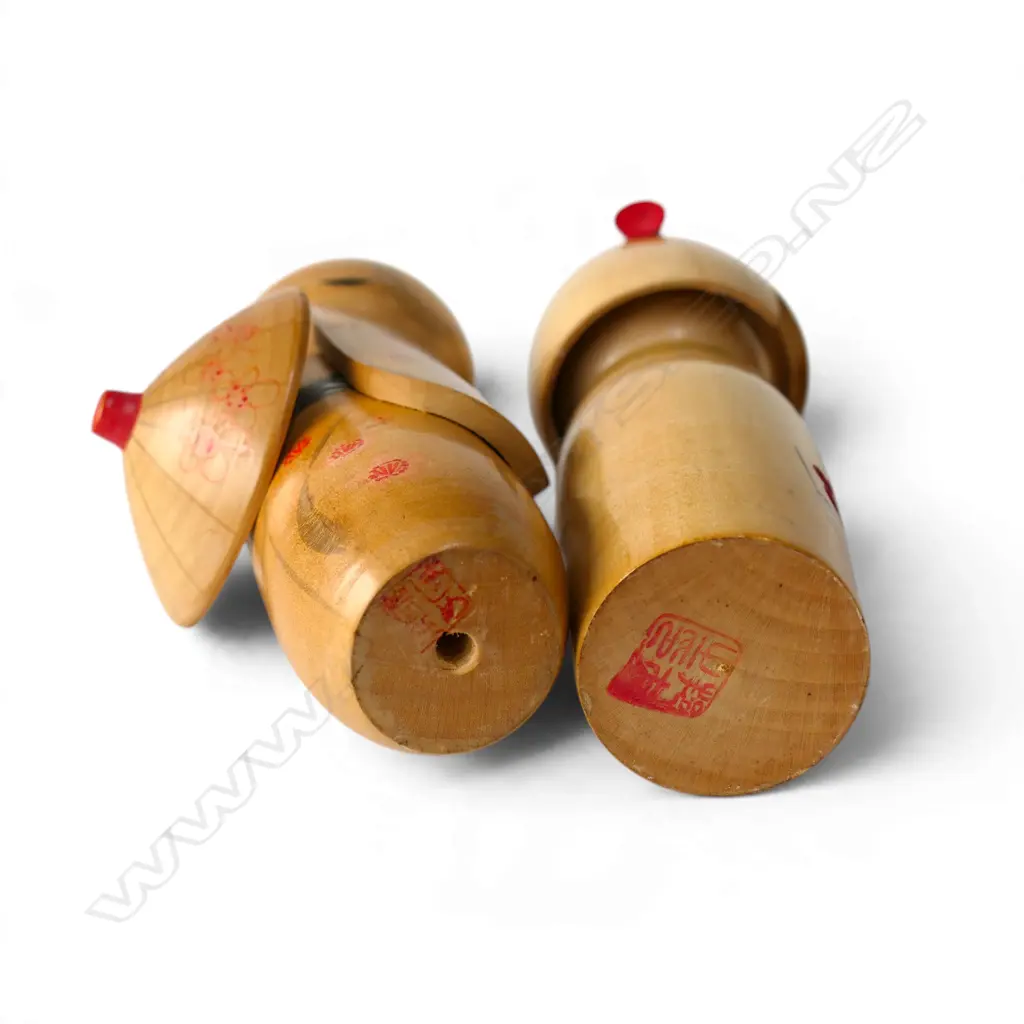 TWO 1960s JAPANESE KOKESHI DOLLS, H.200/210mm, red stamps to base Image 1++