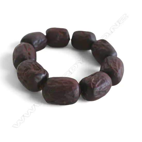 CHINESE SCENTED WOOD BEAD BRACELET 
