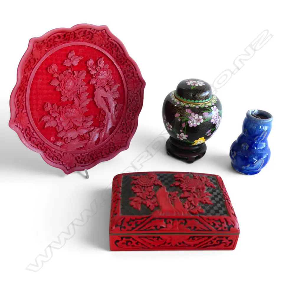 ORIENTAL CLOISONNE GINGER JAR on stand, 2 PCS CARVED RED CINNABAR & SML BLUE CHINESE VASE Image 1++