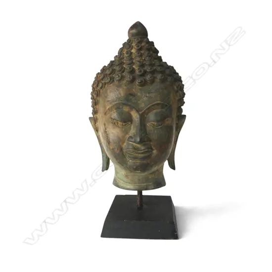 HOLLOW BRONZE BUDDHA HEAD on stand H.240mm