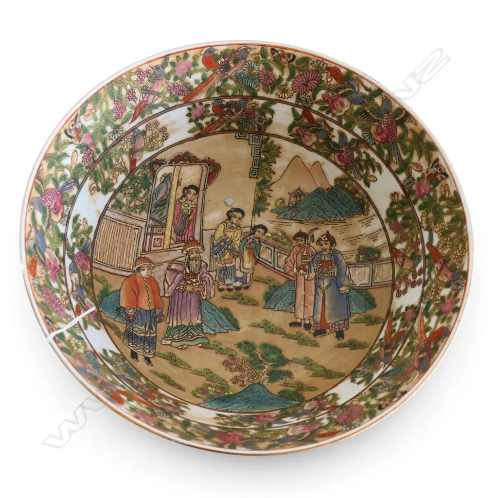 FAMILLE ROSE BOWL H.145mm, 315mm dia Image 1++