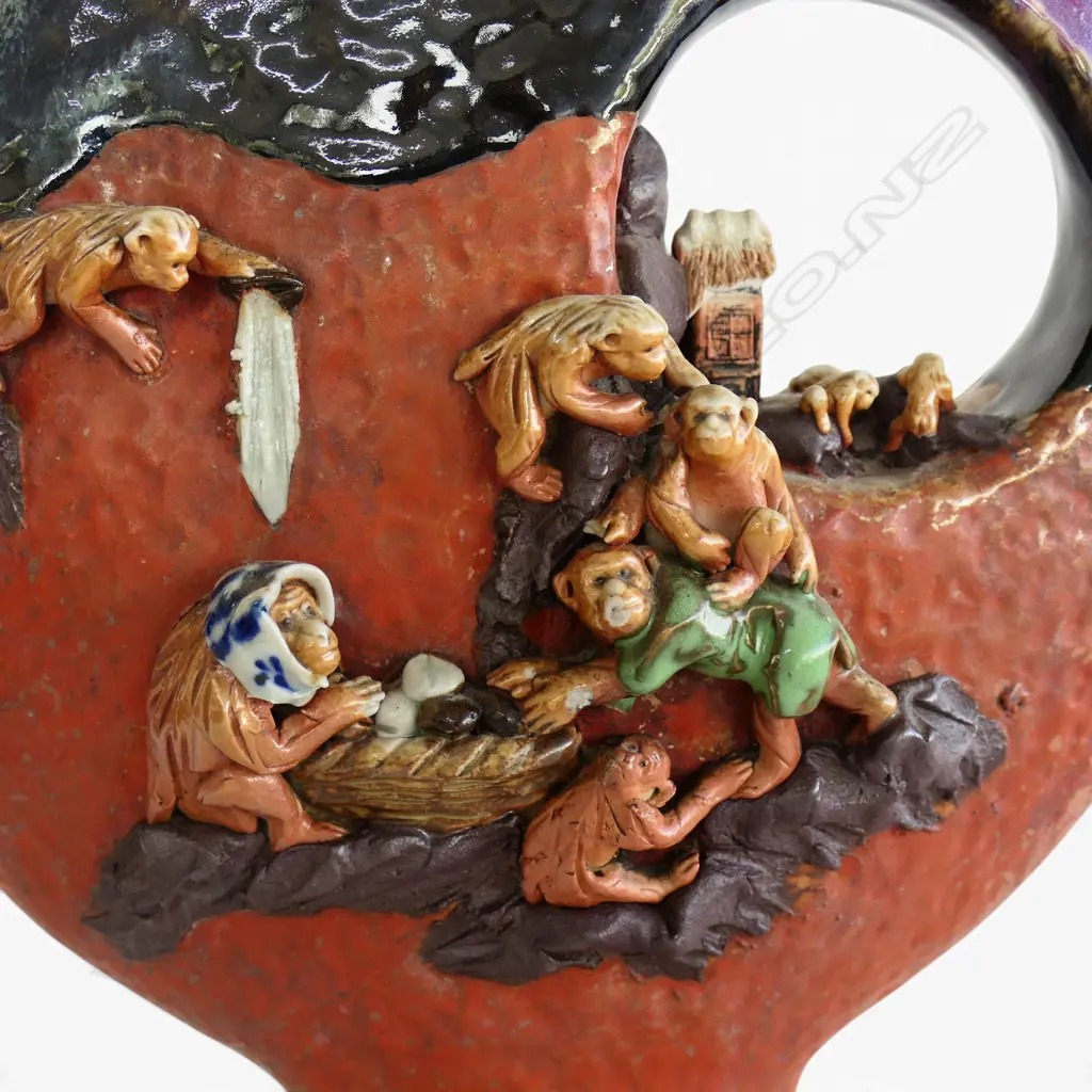JAPANESE SUMIDA GAWA POTTERY VASE monkey mountain scene in relief H.300mm Image 1++