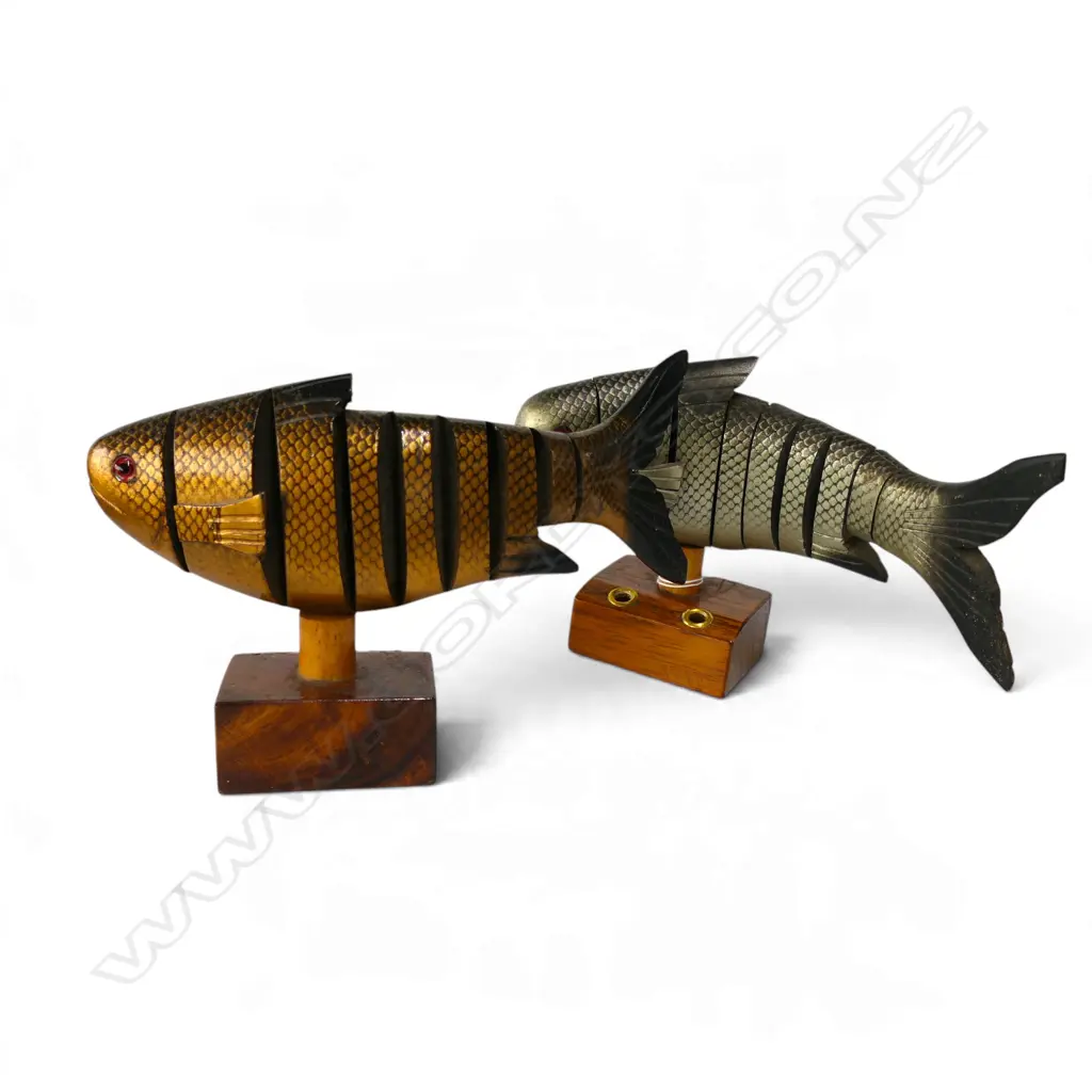 PR MID CENTURY JAPANESE ARTICULATED FISH, L.250mm Image 1++