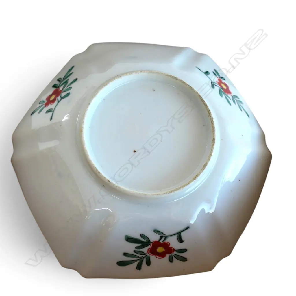 ORIENTAL OCTAGONAL PLATE 170mm dia, BOXED Image 1++