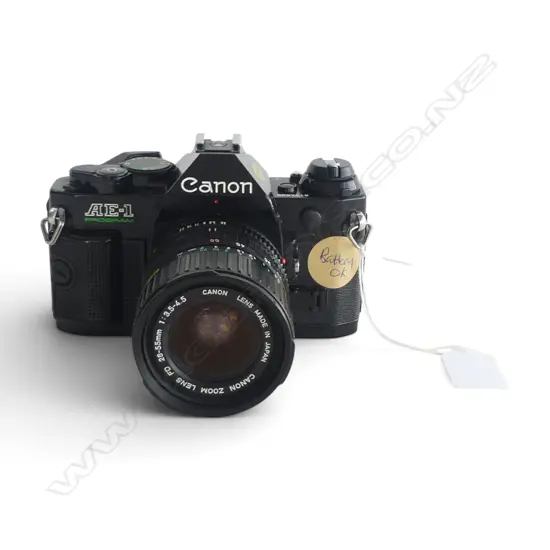 CANON AE-1 CAMERA program 35/70 ZOOM LENS battery OK