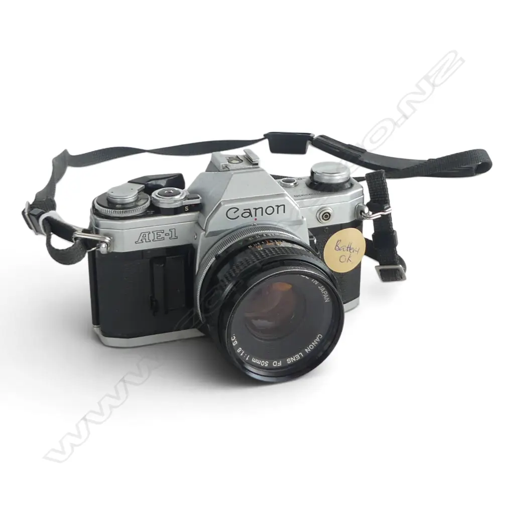 CANON AE-1 CAMERA 50mm F1.8. LENS. battery ok. Working Image 1++