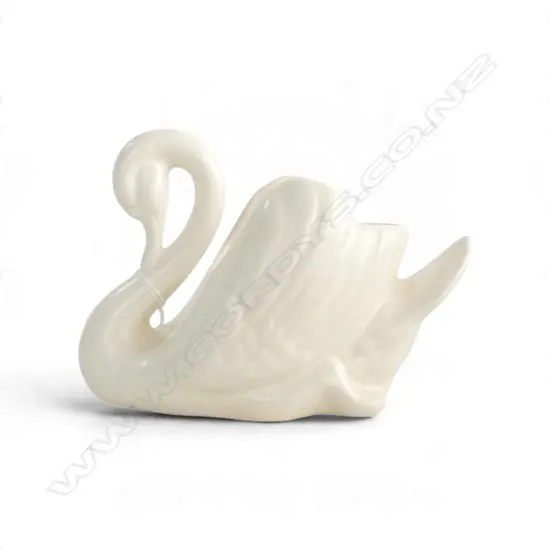 SMALL CROWN LYNN SWAN No.154 H.100mm