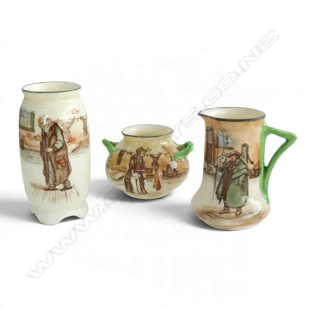 3 ROYAL DOULTON DICKEN'S WARE MINIATURES, H.45-80mm Image 1++