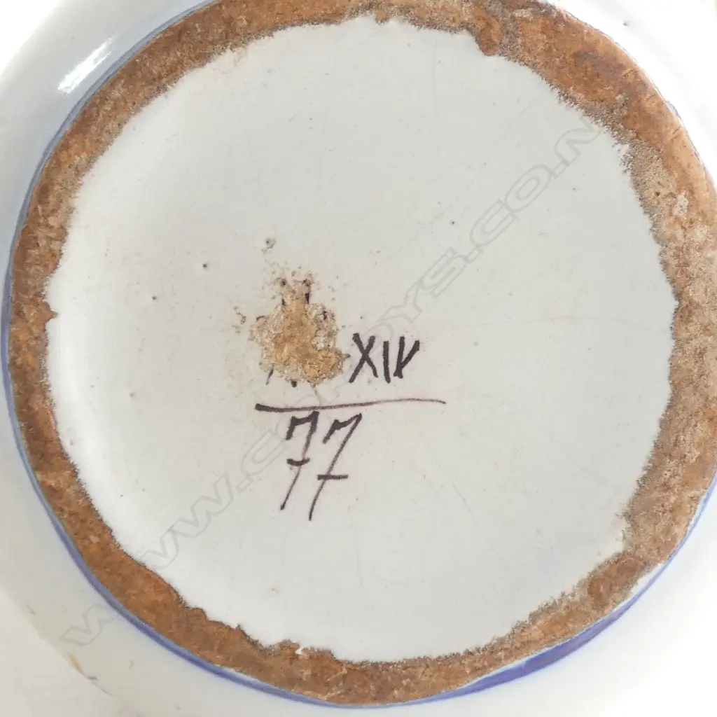 2 19thC FRENCH HANDPAINTED PORCELAN TRINKET BOXES, H.70mm & EARLY FAIENCE PORTRAIT JUG Image 1++