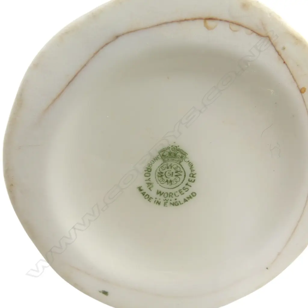 3 JUGS (2 CARLTONWARE H.180mm, 1 ROYAL WORCESTER AF) + CAPODIMONTE FLOWER (CHIP) Image 1++