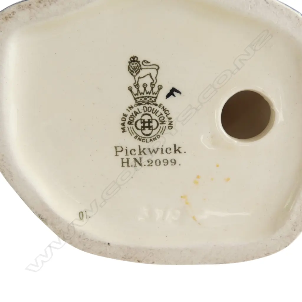 ROYAL DOULTON DICKEN'S FIGURINE 'MR PICKWICK', H.190mm Image 1++