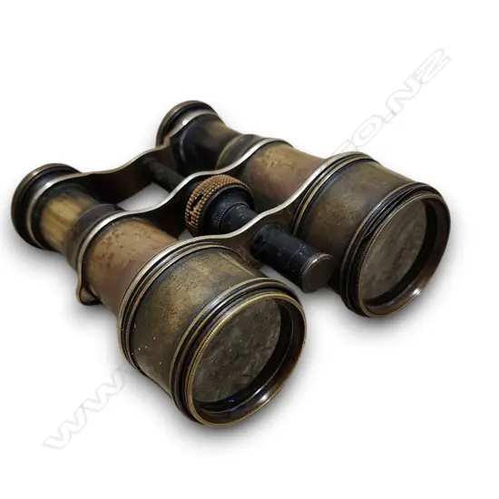 ANTIQUE BRASS THEATER BINOCULARS