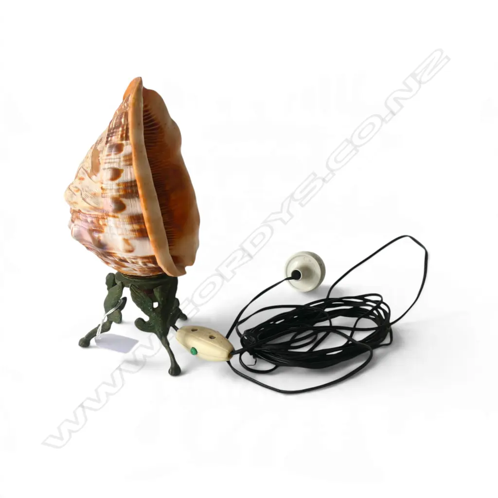 ITALIAN CAMEO SHELL LAMP H.225mm Image 1++