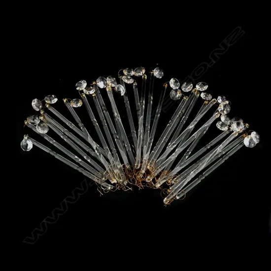 28 CRYSTAL FACETED STRING DROPS FOR HANGING, L.140mm