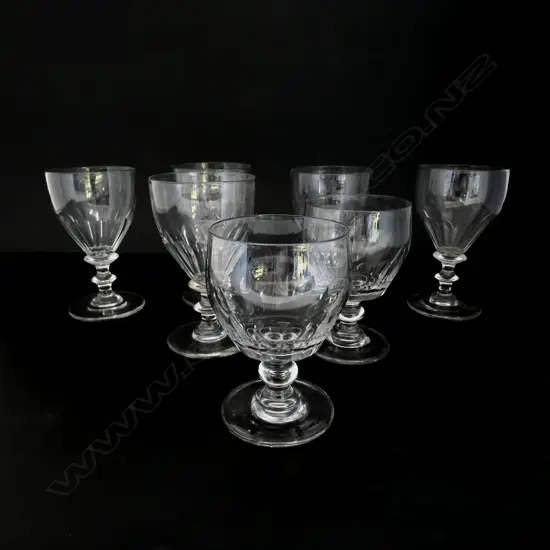 7 ANTIQUE CRYSTAL GLASSES H.150mm (5+2)