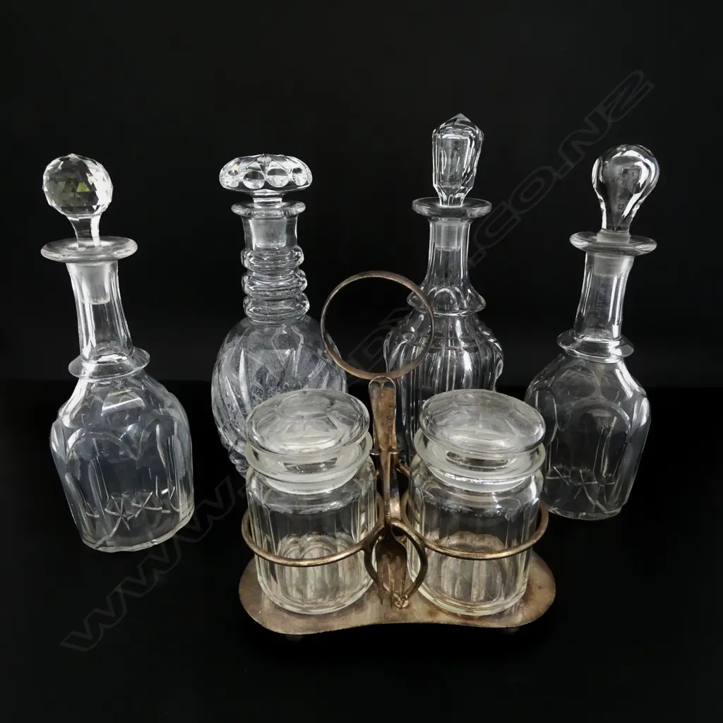 4 ANTIQUE CRYSTAL DECANTERS H.295mm + CONDIMENT Image 1++