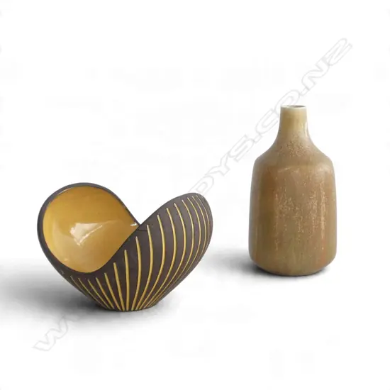 2 PCES SCANDINAVIAN MID CENTURY POTTERY; 295 SAXBO DENMARK H.145mm, KOKOS  UPSALA EKEBY SWEDEN (DULL SOUNDING)