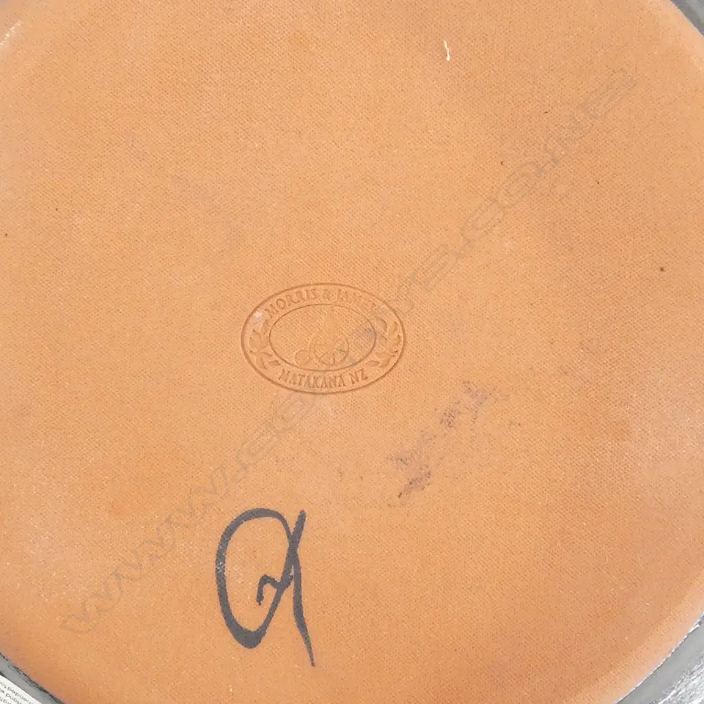 MORRIS & JAMES POTTERY PLATE nikau decoration, w. stand Dia.380mm Image 1++