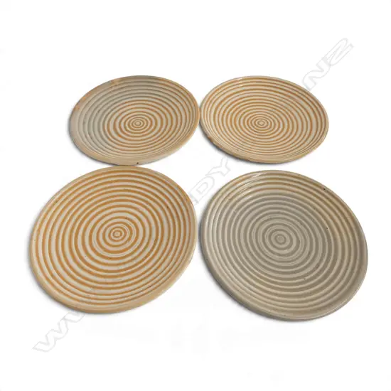 4 ROSS MITCHELL-ANYON STUDIO POTTERY PLATES 270mm dia