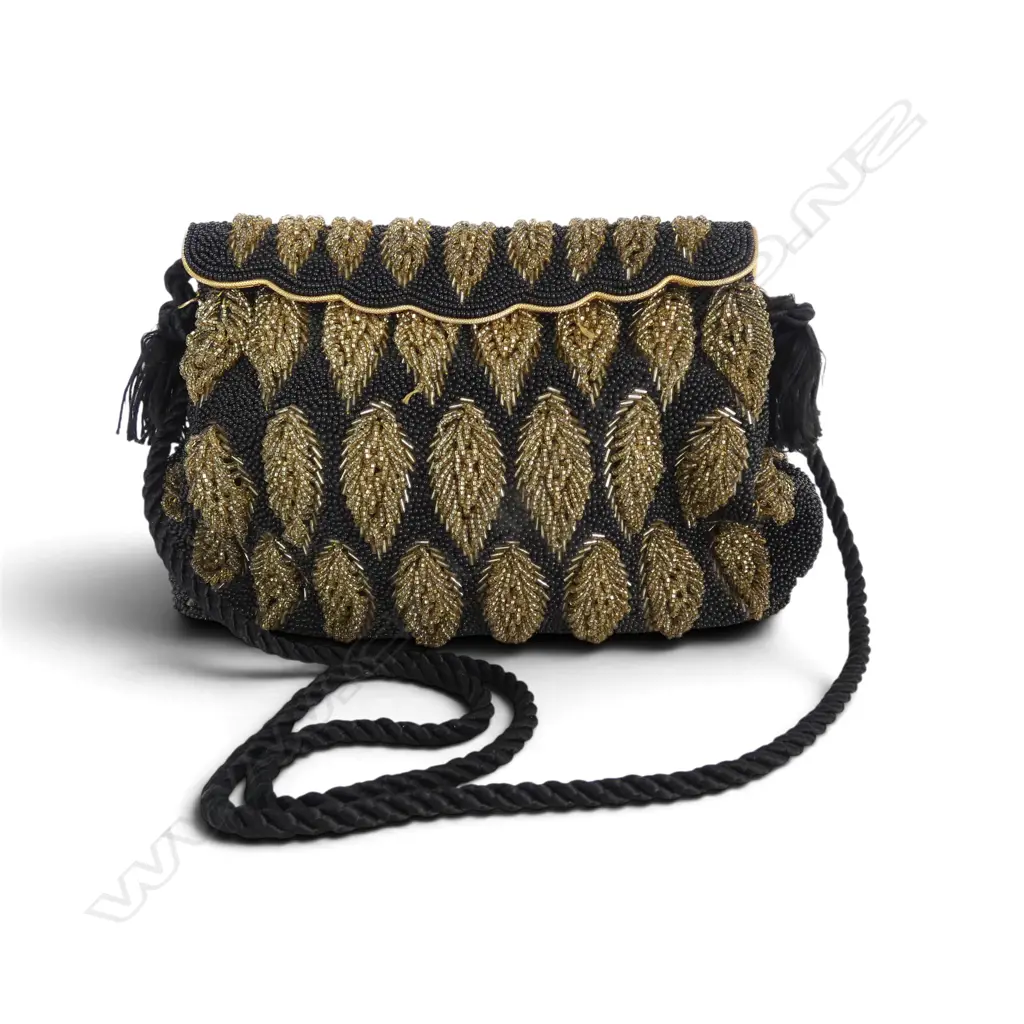 VINTAGE BLACK & GOLD BEADED PURSE, HANDMADE IN HONG KONG Image 1++