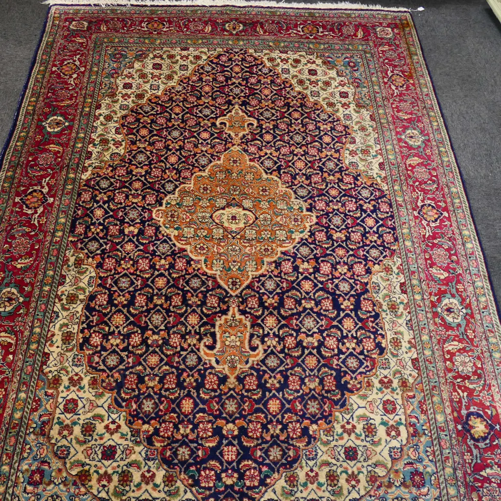 HAND KNOTTED WOOL PILE CARPET 2900x1950mm Image 1++