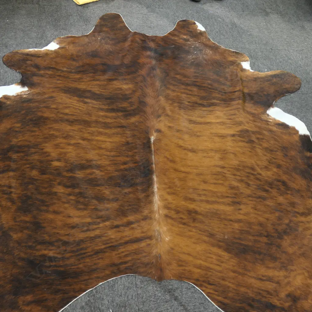 LG COW HIDE RUG 2660x2360mm Image 1++