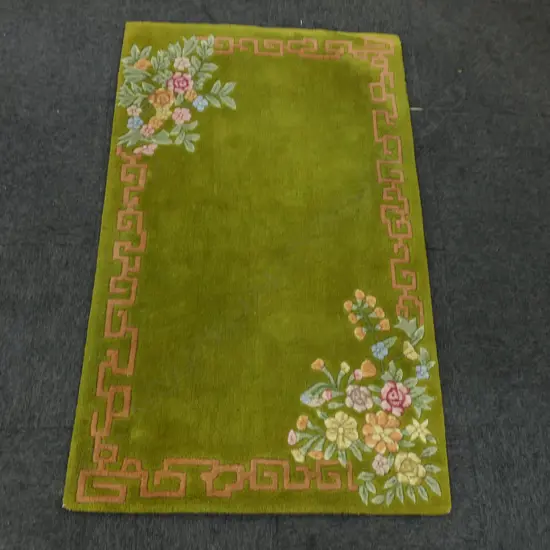 TUFTED WOOL PILE RUG 1530x930mm