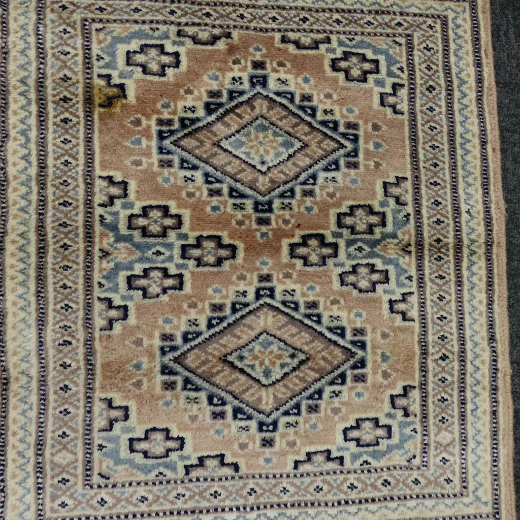 2 HAND KNOTTED WOOL PILE RUGS (LARGER w. MARKS) 960x630mm Image 1++