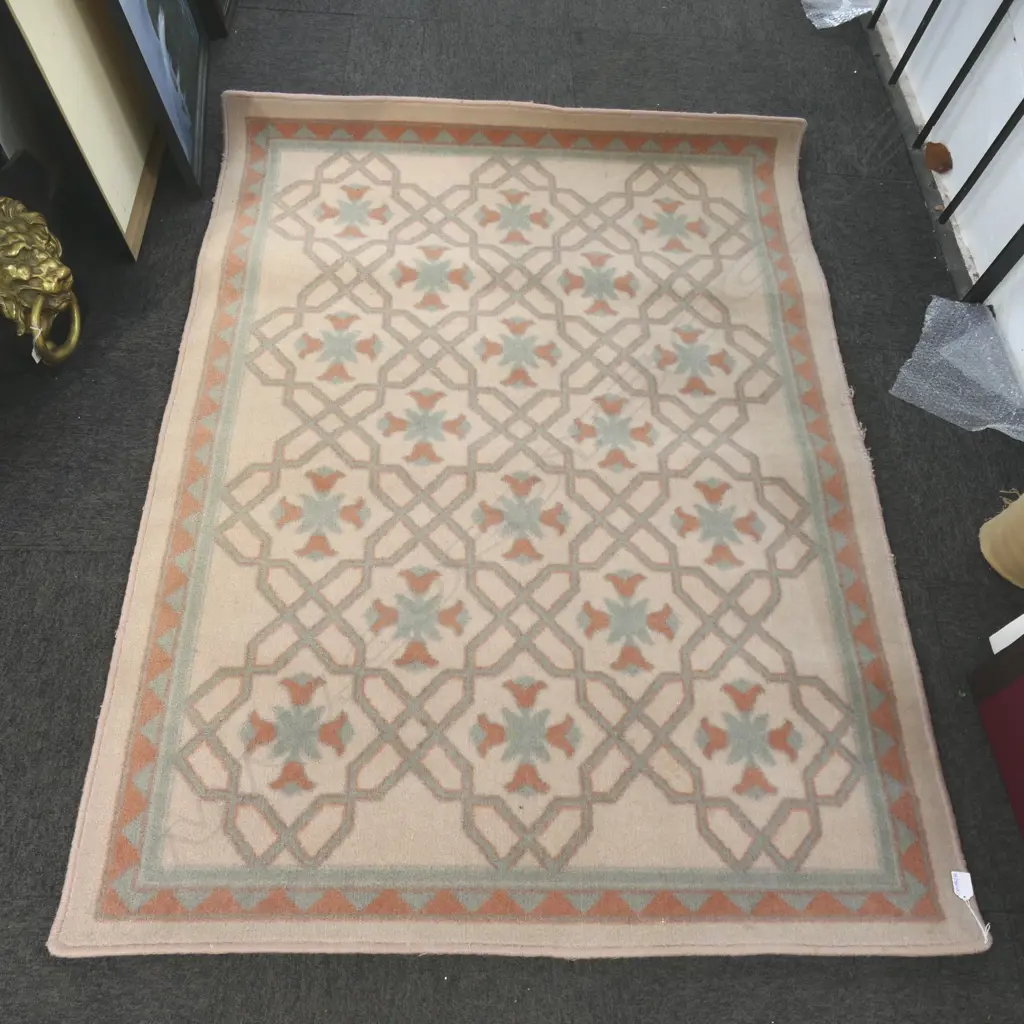 MACHINED RUG 1640x1150mm Image 1++