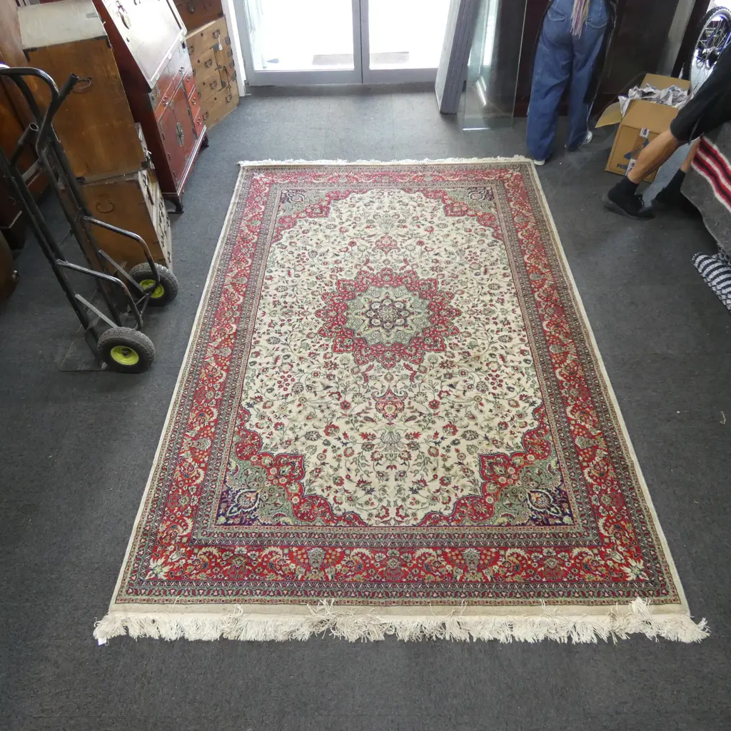 MACHINED RUG Image 1++