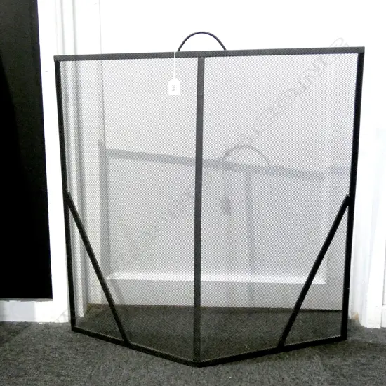 METAL FIRESCREEN H.680mm W.680mm