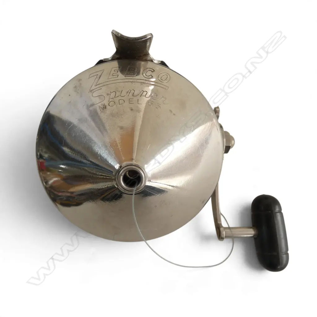 5 FISHING REELS INCL. ZEBCO SPINNER 55 Image 1++