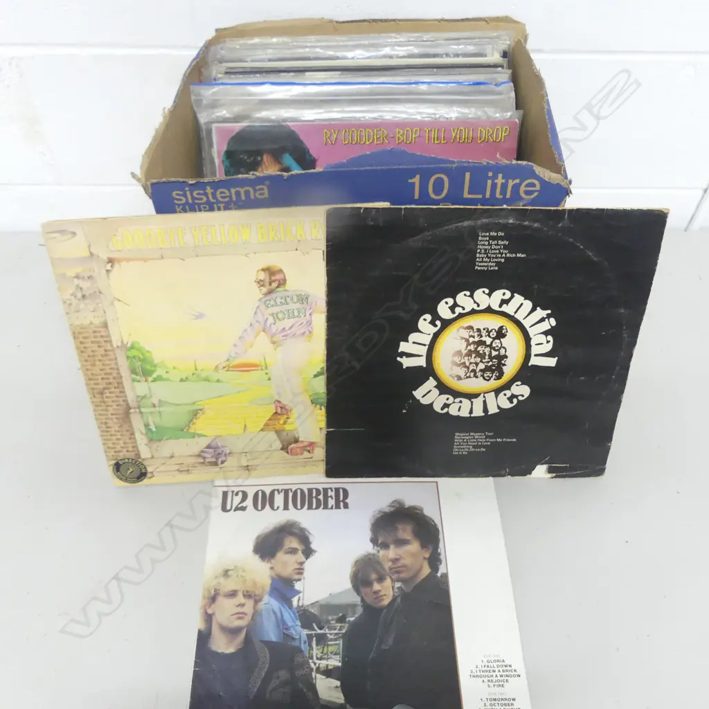BOX OF ASST. LPs Image 1++