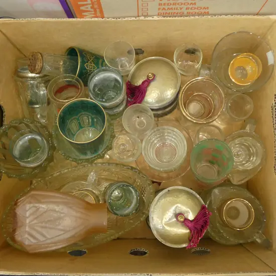 VINTAGE GLASSWARE