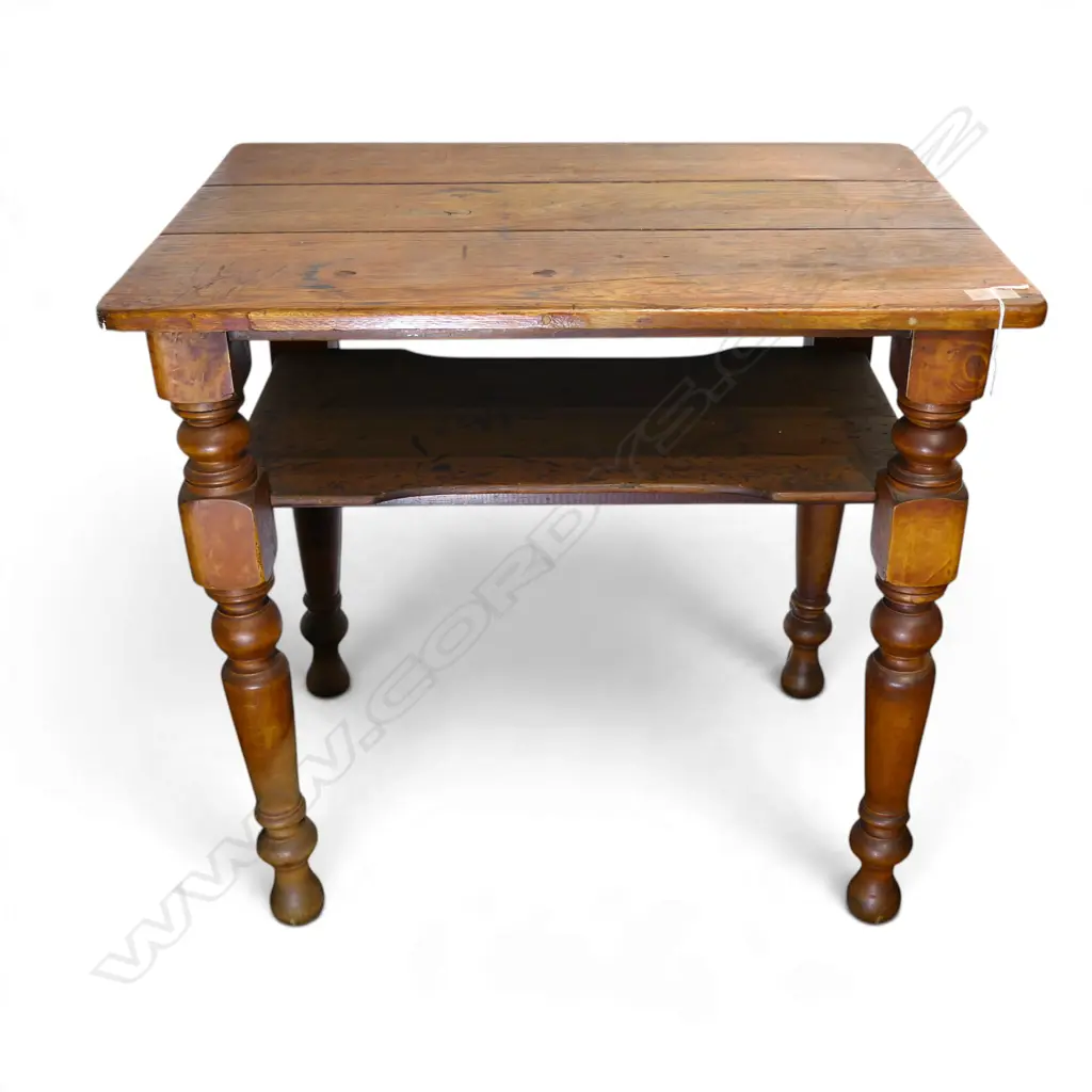 ANTIQUE OAK TABLE 820x840x790mm Image 1++