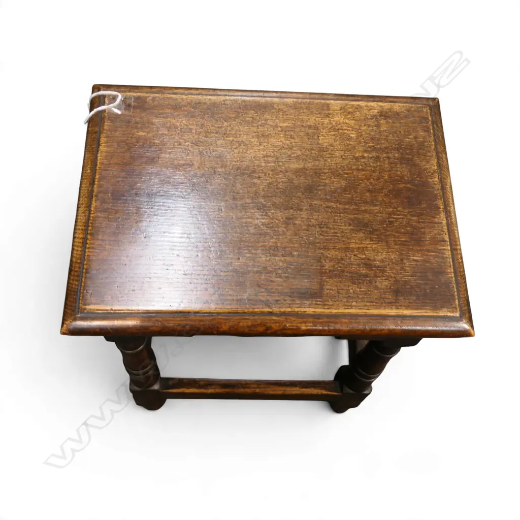 OAK JOINT STYLE STOOL 420x320x480mm Image 1++