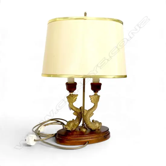 TABLE LAMP w. 2 METAL DOLPHINS H.570mm