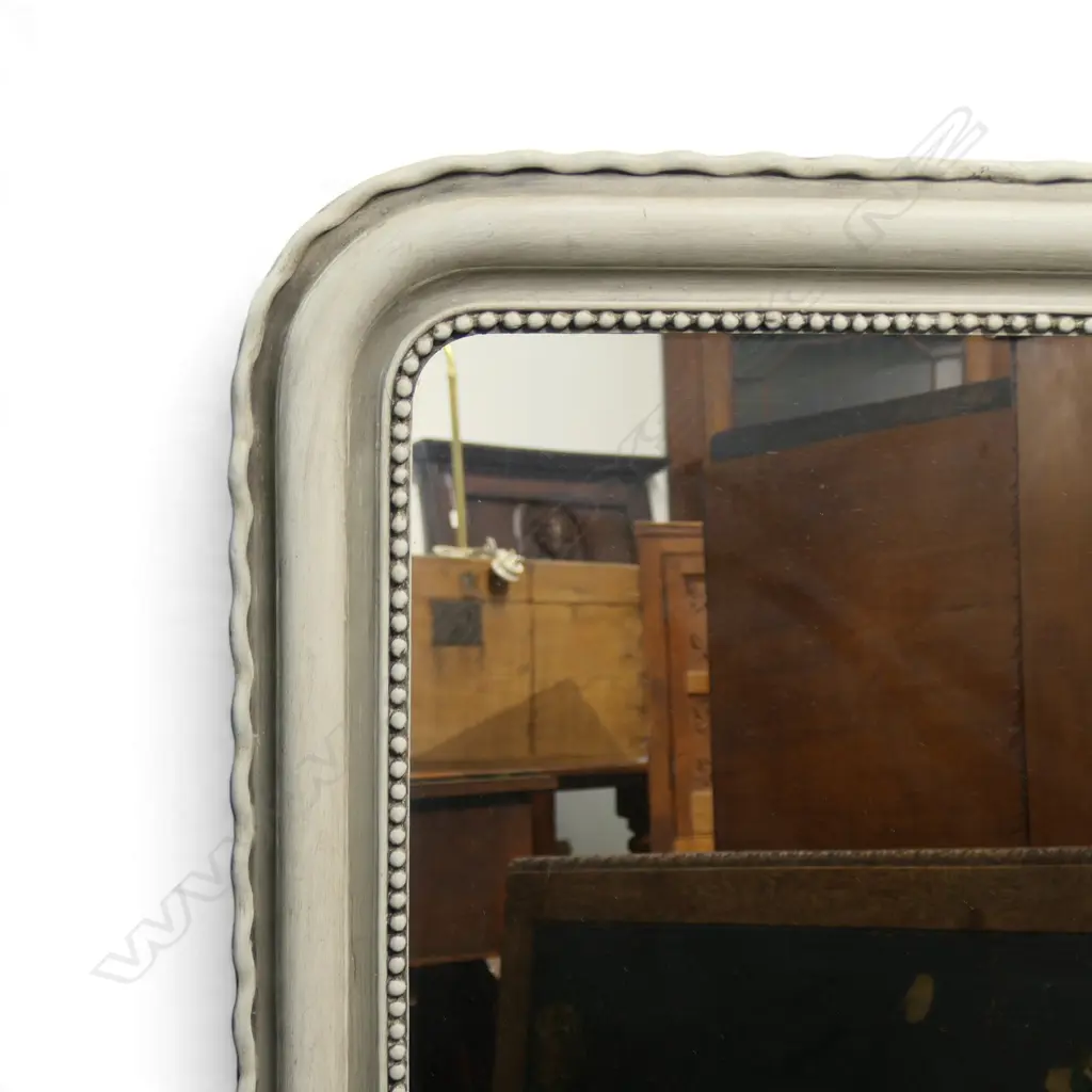 FRENCH STYLE MIRROR pie crust edges 1065x800mm Image 1++