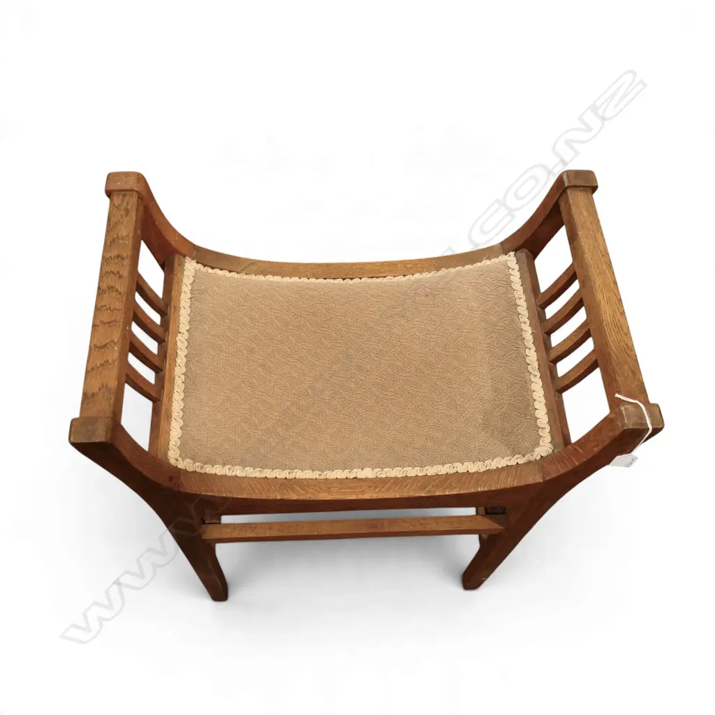 OAK STOOL W.580mm Image 1++