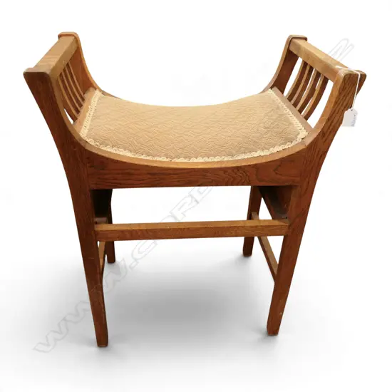 OAK STOOL W.580mm