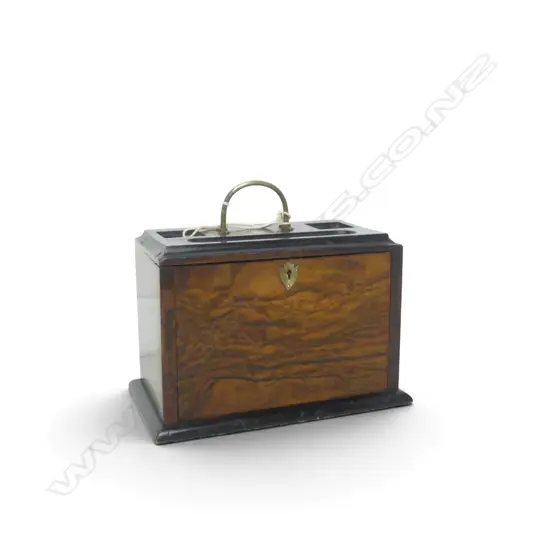 VINTAGE WOODEN STATIONARY BOX w. key H.240mm