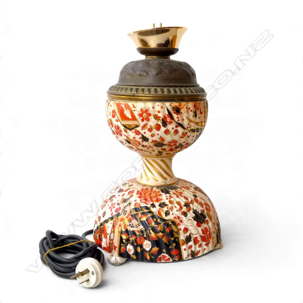 VINTAGE PORCELAIN IMARI TABLE LAMP fitting missing H.380mm Image 1++