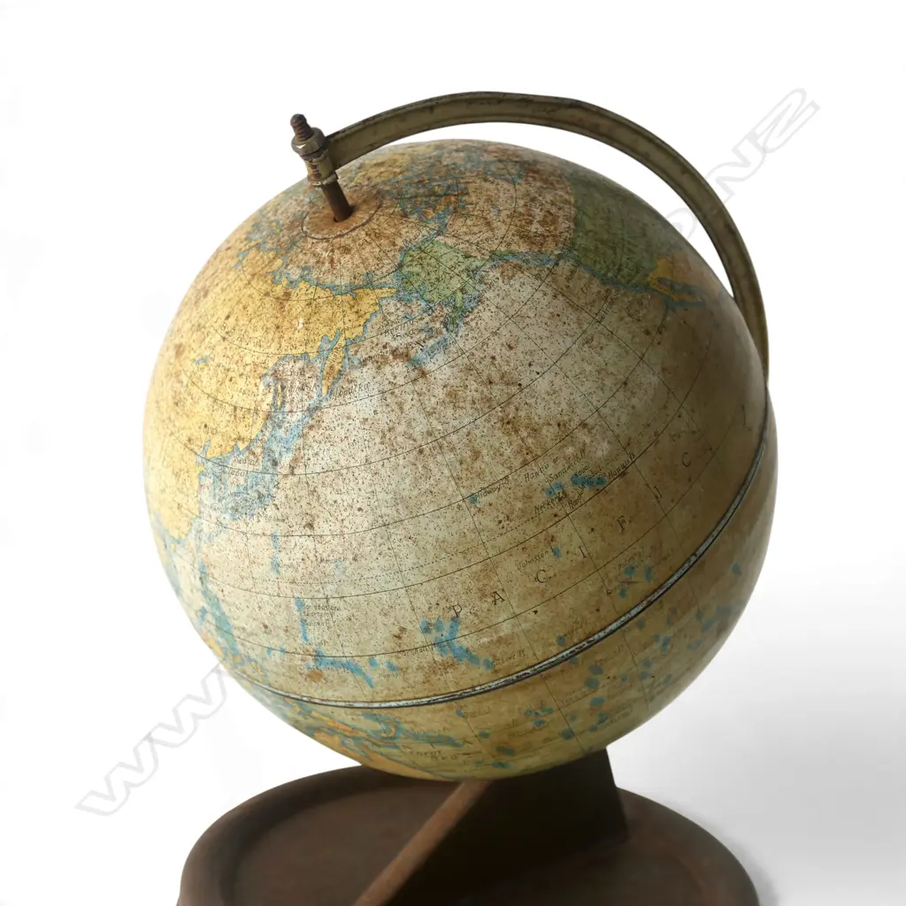VINTAGE TIN WORLD GLOBE 'CHAD VALLEY' H.260mm Image 1++