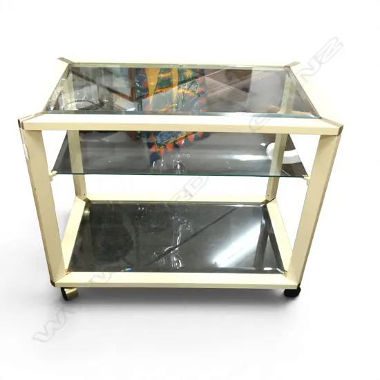 PIERRE VANDEL SIDE TABLE ON CASTORS 730x440x580mm