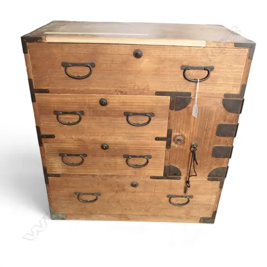 VINTAGE JAPANESE SMALL WOODEN TANSU CHEST. With key H.665mm