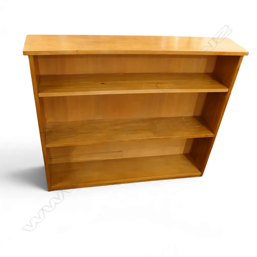 RIMU BOOKCASE 1105x230x930mm Image 1++