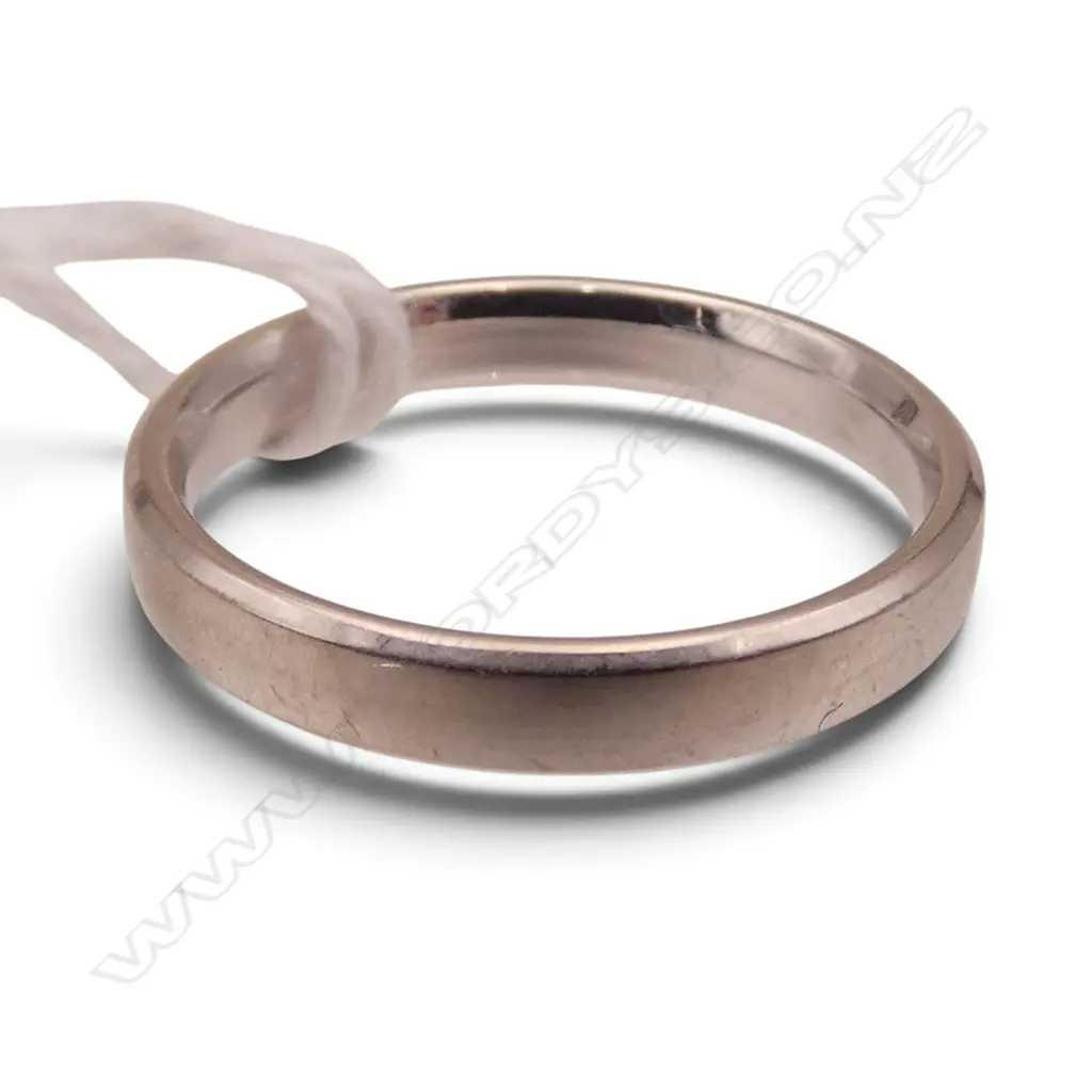 14ct WHITE GOLD PLAIN BAND RING 2.85gms SIZE L Image 1++